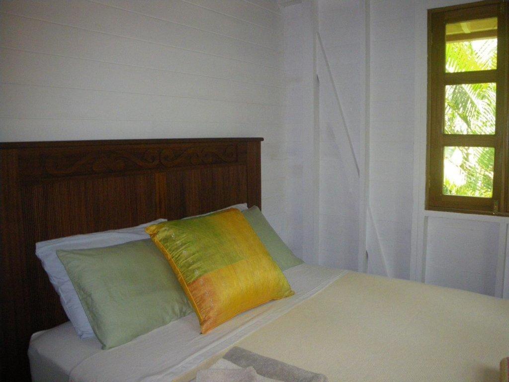 Bluff Beach Retreat Bocas del Toro Extérieur photo